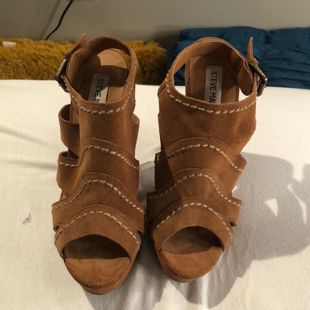 Steve Madden chunky heel with buckle